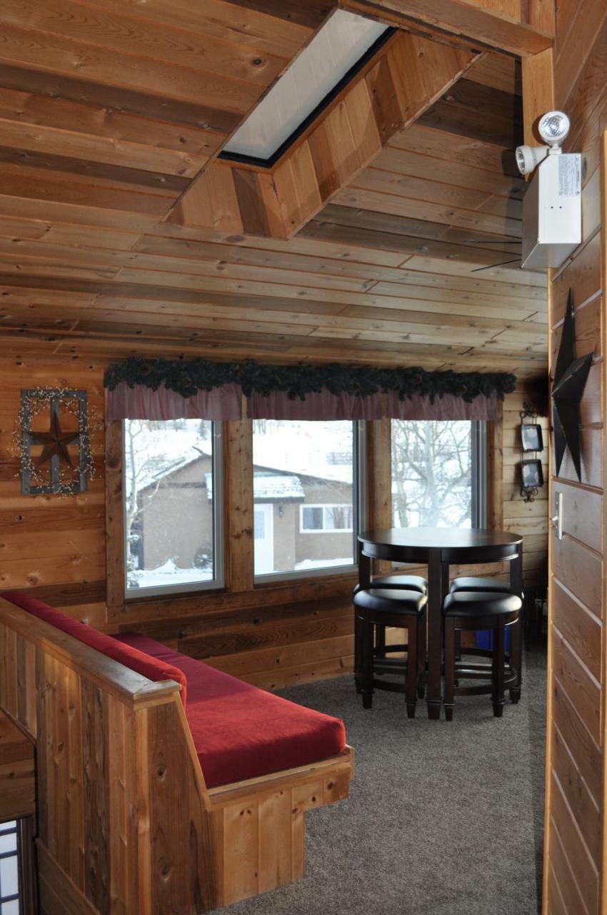 Rocky Ridge Country Lodge Mountain View Εξωτερικό φωτογραφία